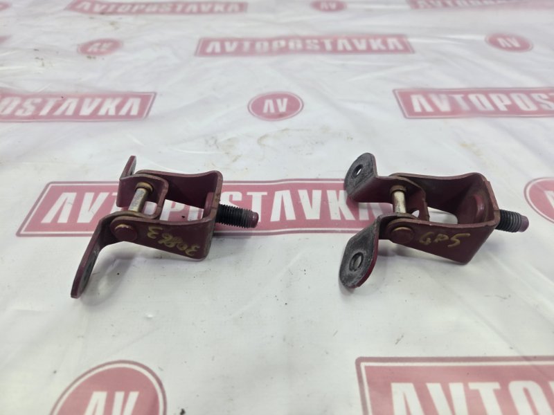 Петля двери багажника, 1850 рублей, Красноярск