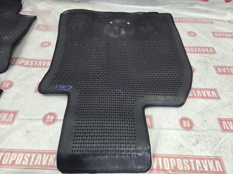 Коврик салона, 900 рублей, Красноярск