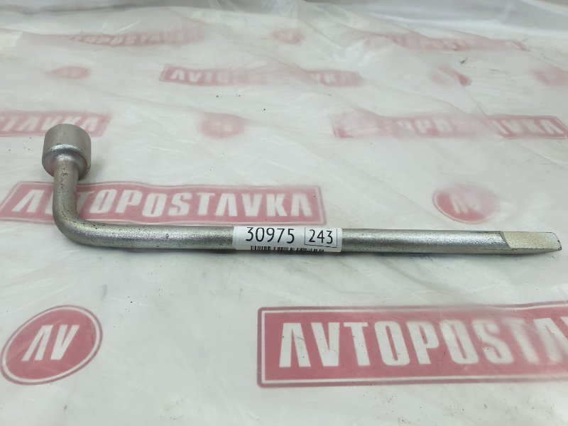 Ключ балонный, 300 рублей, Красноярск