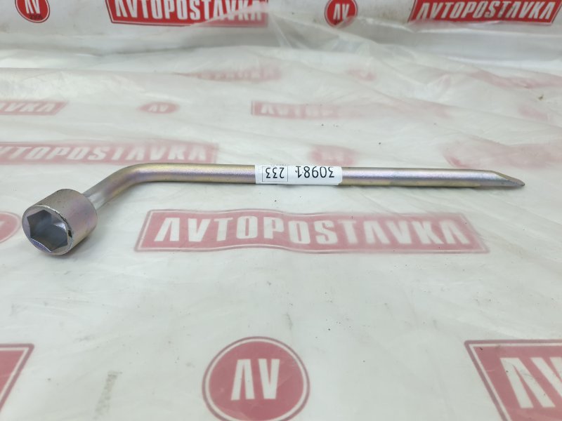 Ключ балонный, 300 рублей, Красноярск