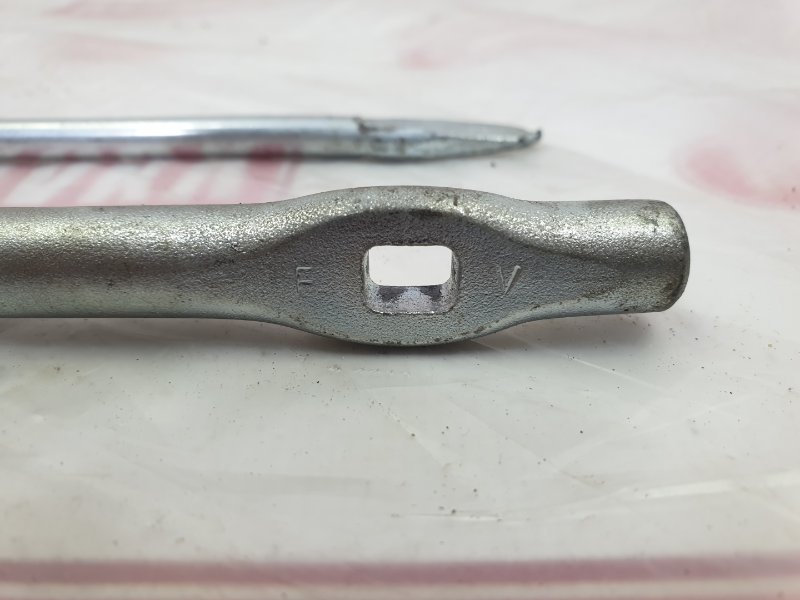 Ручка домкрата, 500 рублей, Красноярск