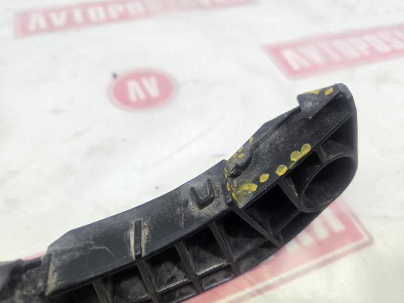 Клипса бампера, 500 рублей, Красноярск