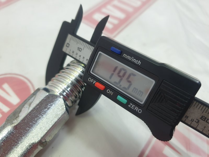 Крюк буксировочный, 600 рублей, Красноярск