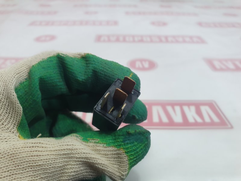 Реле, 100 рублей, Красноярск