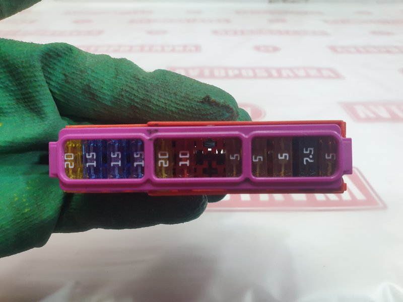 Предохранитель, 100 рублей, Красноярск