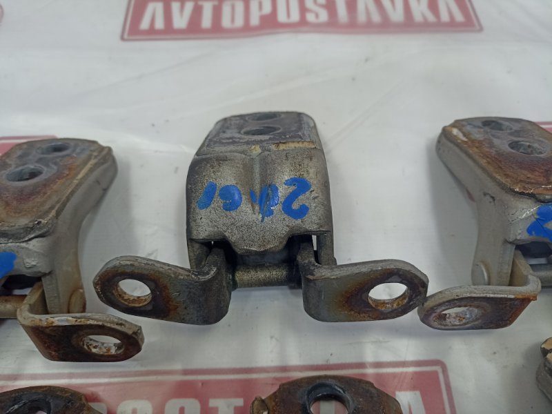 Петля двери, 5000 рублей, Красноярск