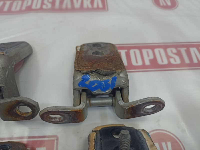 Петля двери, 5000 рублей, Красноярск