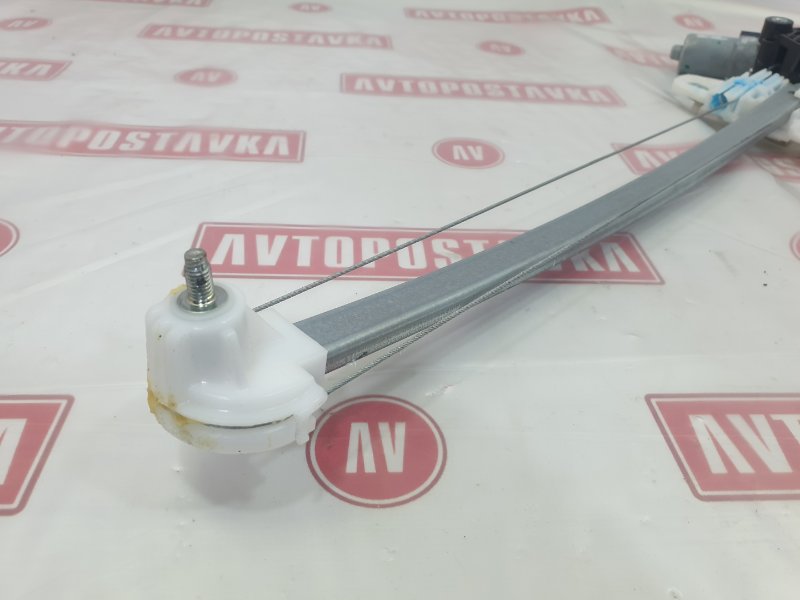 Стеклоподъемник, 1000 рублей, Красноярск