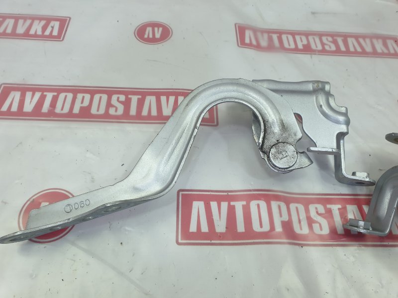 Петля капота, 4200 рублей, Красноярск