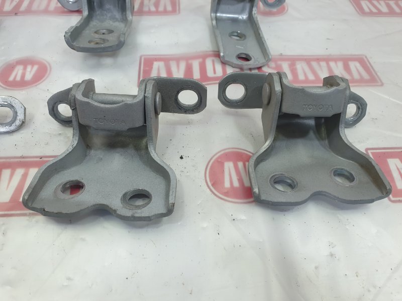 Петля двери, 2000 рублей, Красноярск