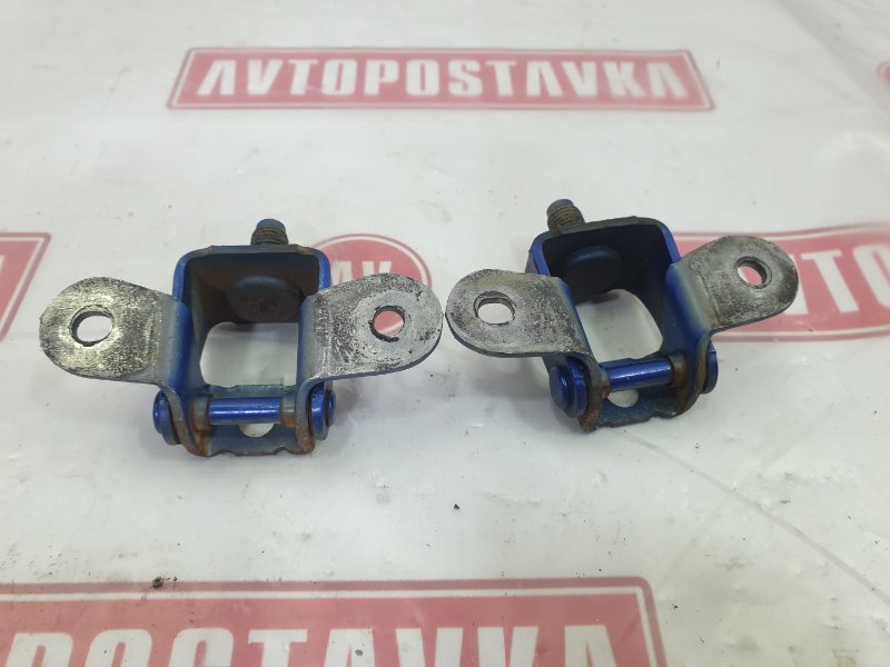 Петля двери багажника, 1850 рублей, Красноярск