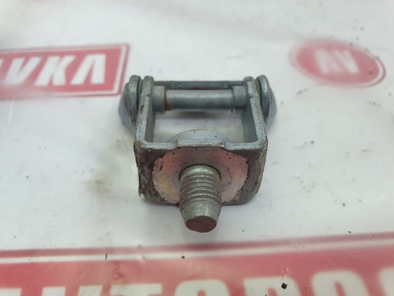 Петля двери багажника, 500 рублей, Красноярск