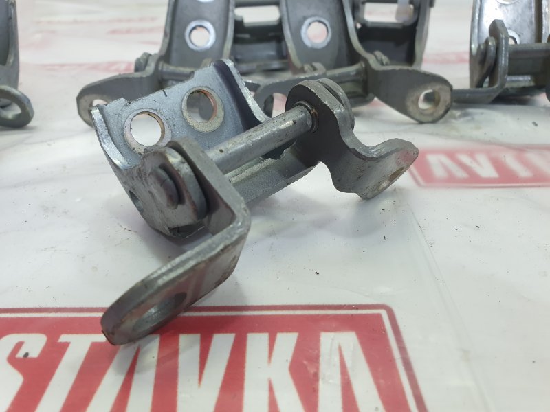 Петля двери, 700 рублей, Красноярск