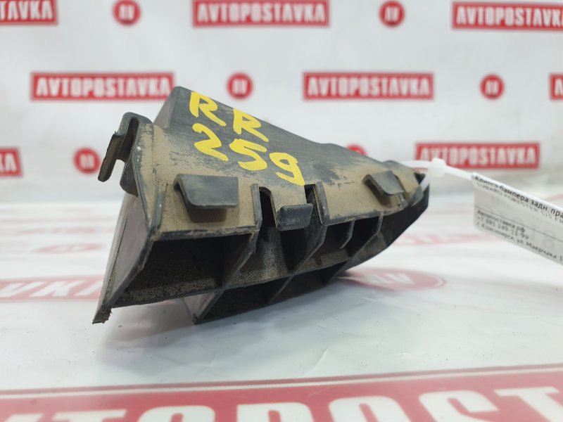 Клипса бампера, 500 рублей, Красноярск