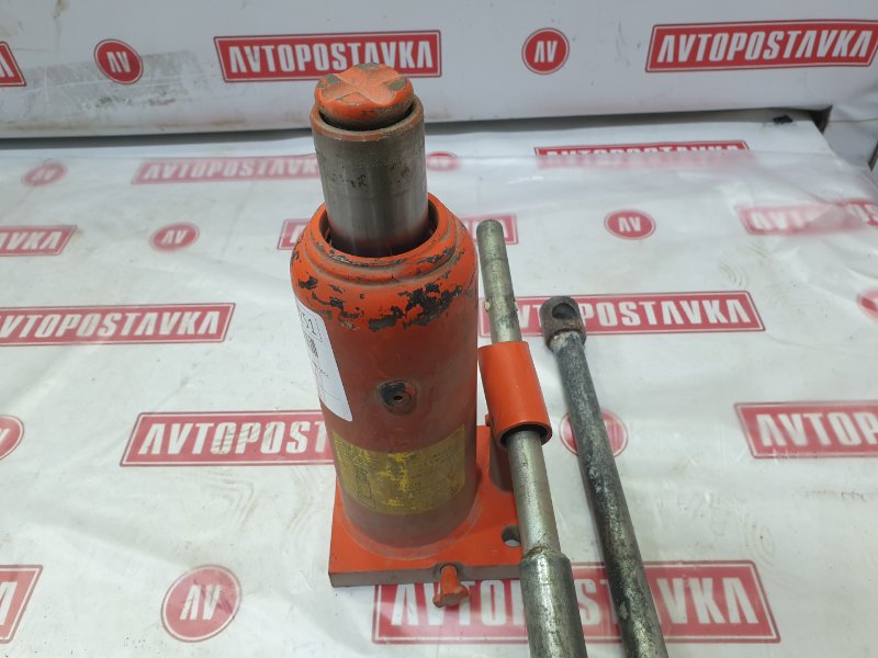 Домкрат, 5000 рублей, Красноярск