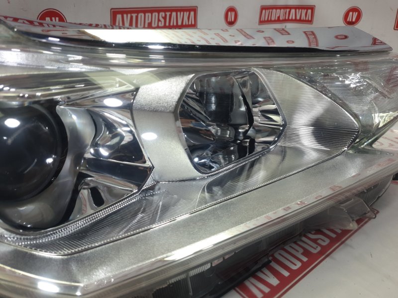 Фара галогеновая, 37000 рублей, Красноярск