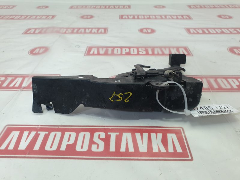 Замок капота, 300 рублей, Красноярск