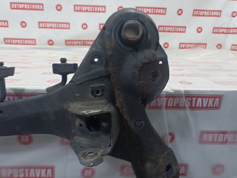 Подрамник поперечный, 2500 рублей, Красноярск