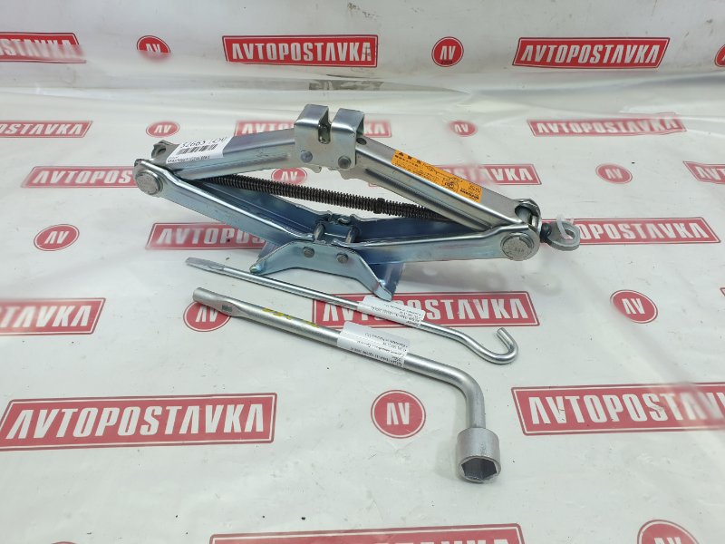 Домкрат, 1500 рублей, Красноярск