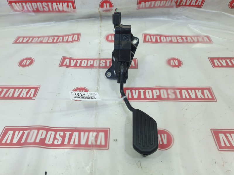 Педаль газа, 400 рублей, Красноярск