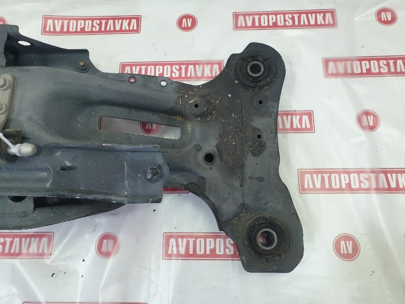Подрамник поперечный, 10900 рублей, Красноярск