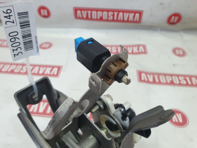 Педаль тормоза, 1000 рублей, Красноярск