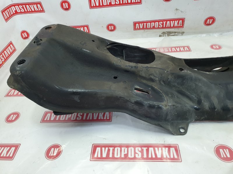 Подрамник поперечный, 2500 рублей, Красноярск