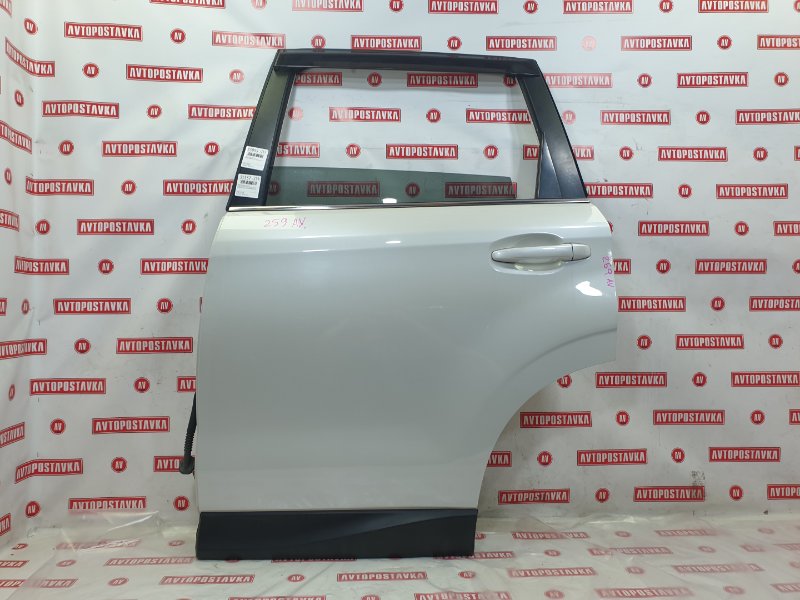 Дверь боковая, 32000 рублей, Красноярск