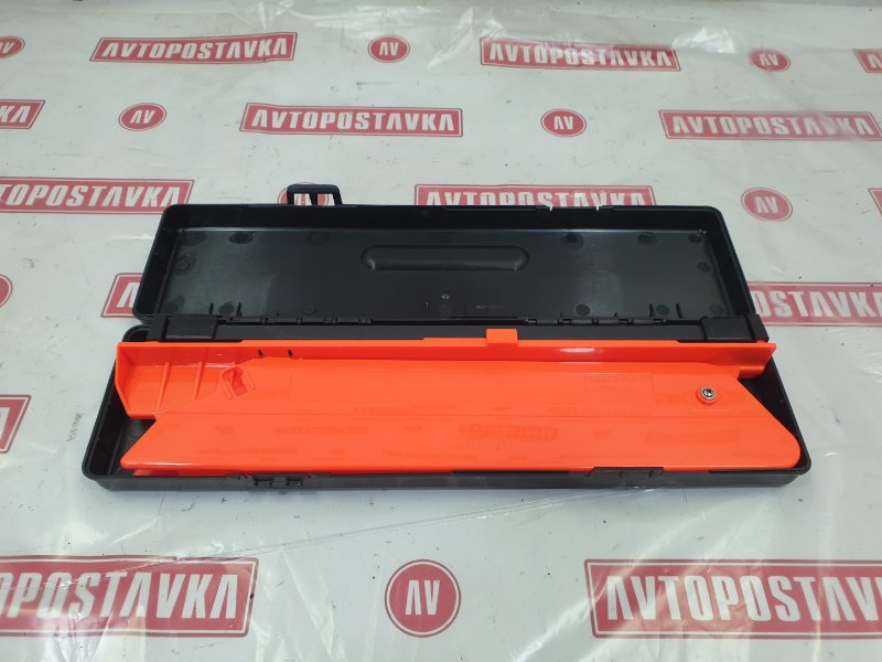 Знак аварийной остановки, 500 рублей, Красноярск