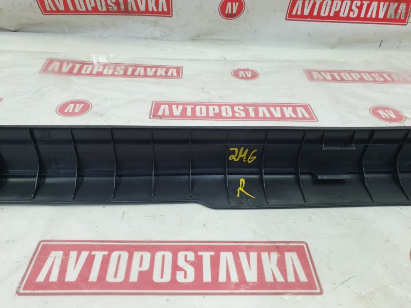 Накладка на порог салона, 500 рублей, Красноярск