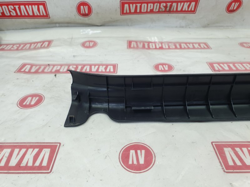 Накладка на порог салона, 500 рублей, Красноярск