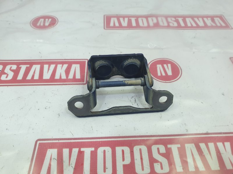 Петля двери багажника, 1500 рублей, Красноярск