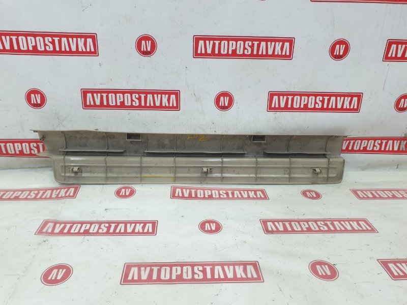 Накладка на порог салона, 300 рублей, Красноярск