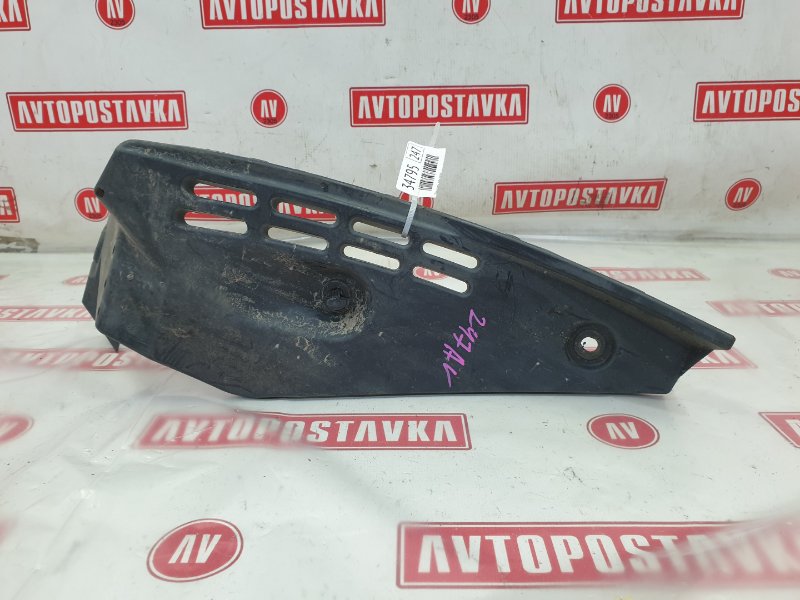 Подкрылок, 900 рублей, Красноярск