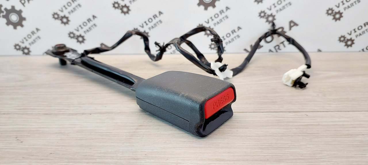 Замок ремня безопасности, 1000 рублей, Лосино-Петровский