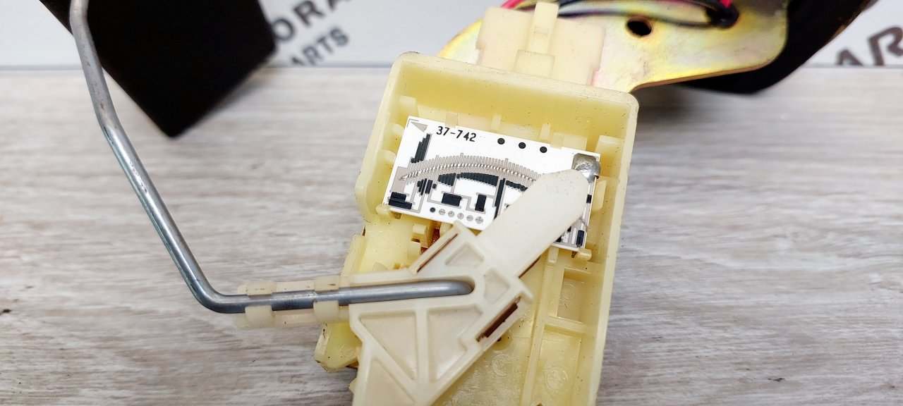 Датчик уровня топлива, 2000 рублей, Лосино-Петровский