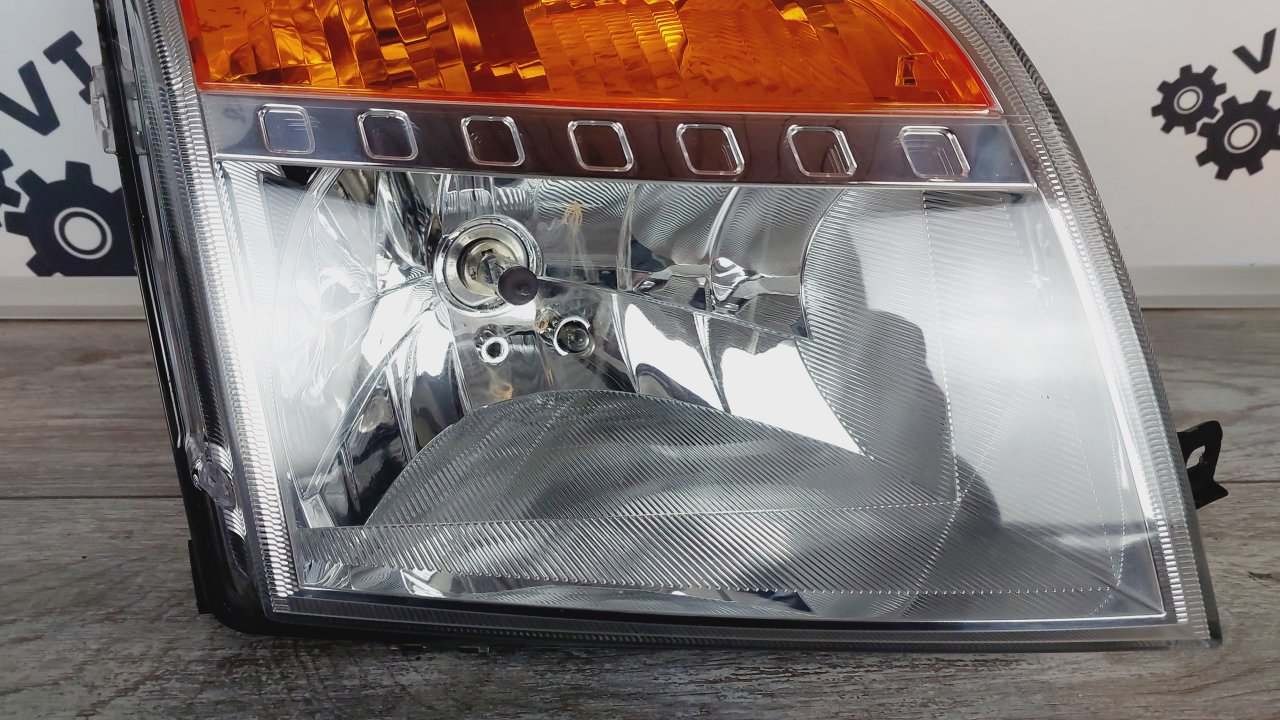 Фара галогеновая, 7000 рублей, Лосино-Петровский