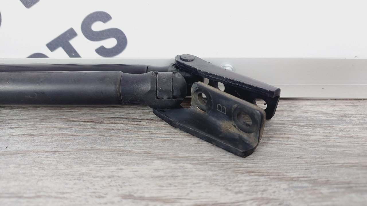 Амортизатор крышки багажника, 800 рублей, Лосино-Петровский