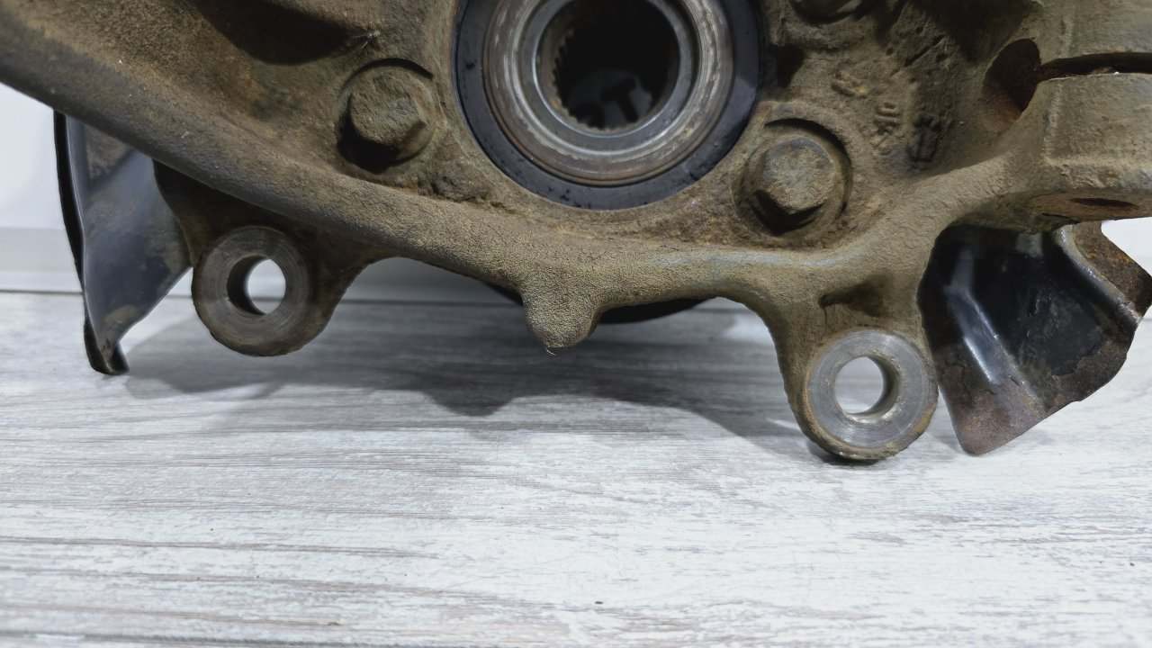 Кулак поворотный, 5000 рублей, Лосино-Петровский