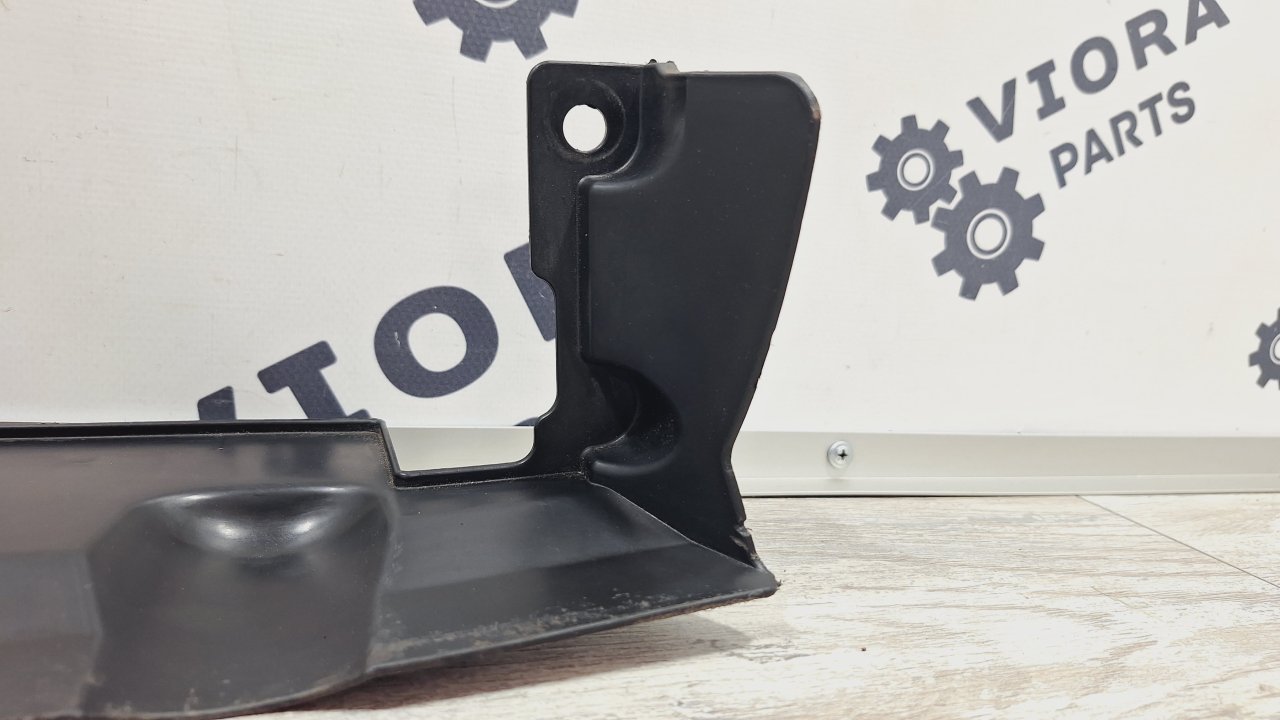 Дефлектор радиатора нижний (МКПП), 3000 рублей, Лосино-Петровский