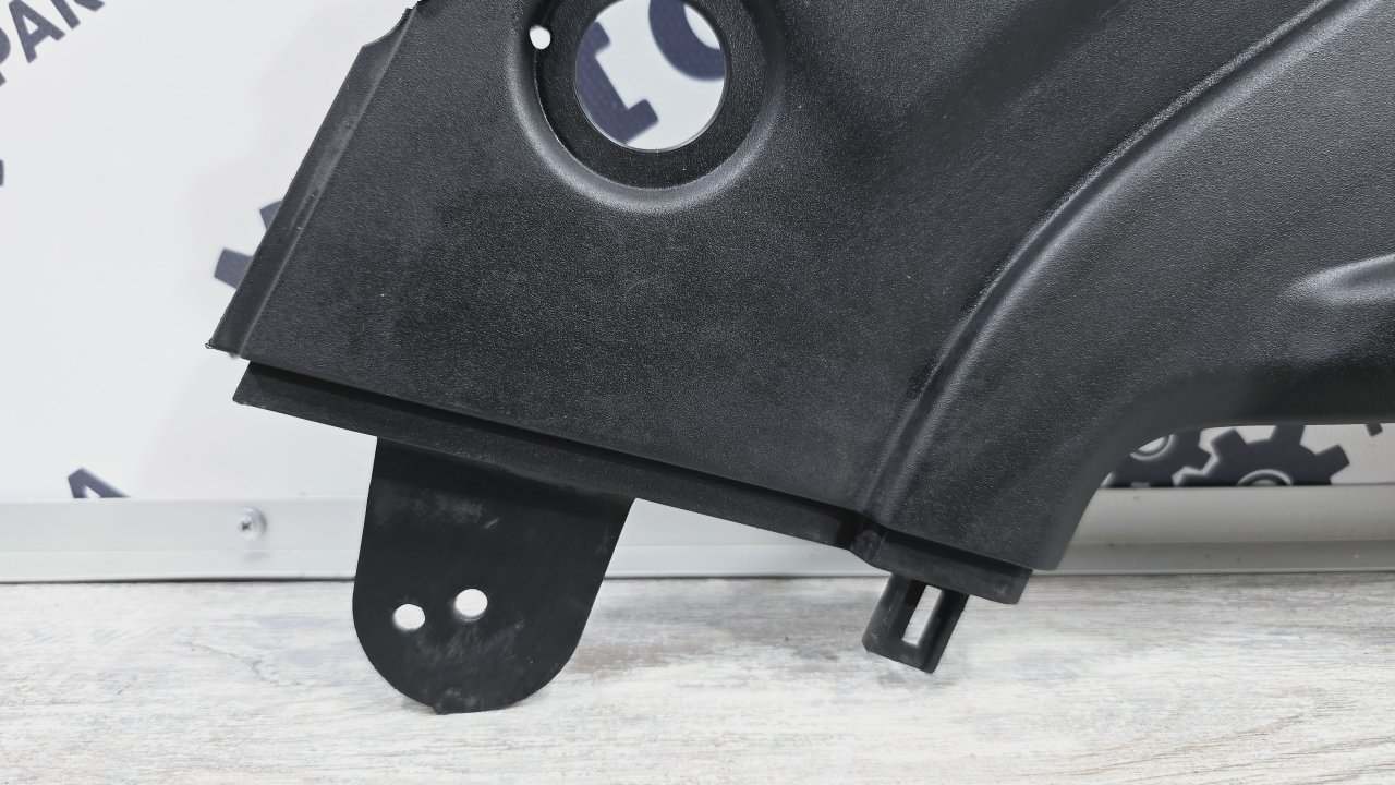 Накладка замка капота, 3000 рублей, Лосино-Петровский