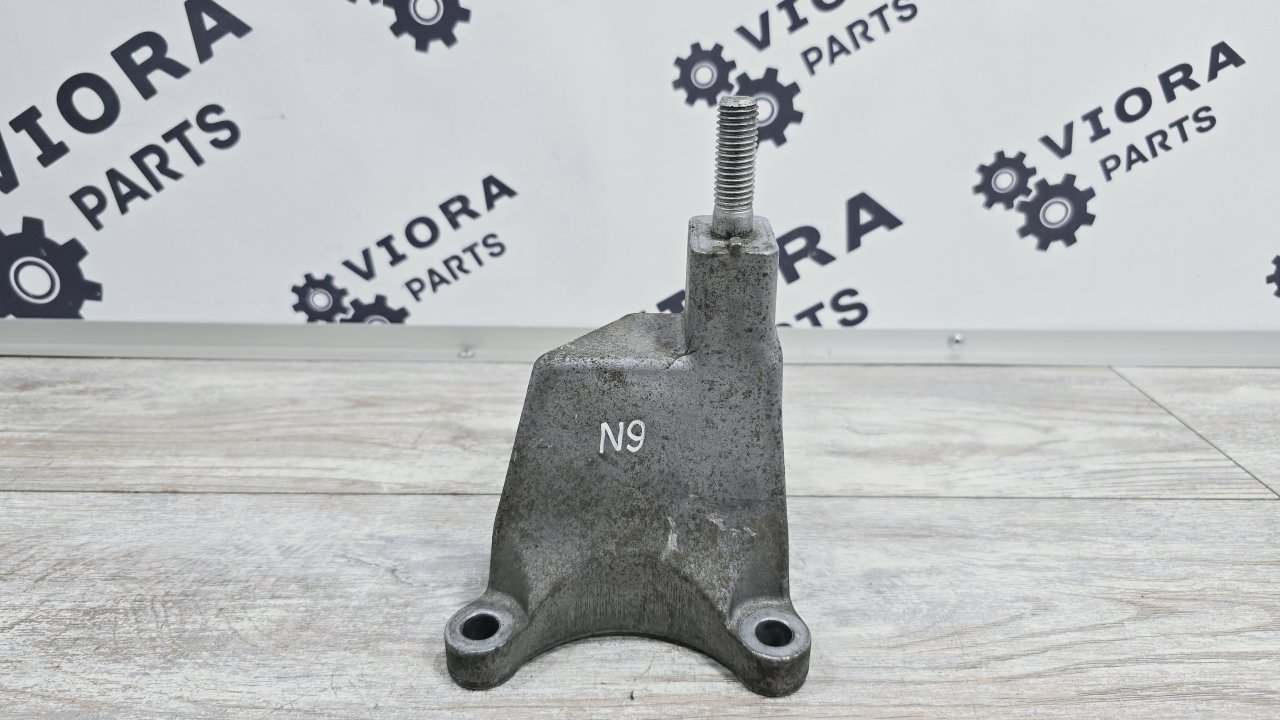 Кронштейн МКПП, 1000 рублей, Лосино-Петровский