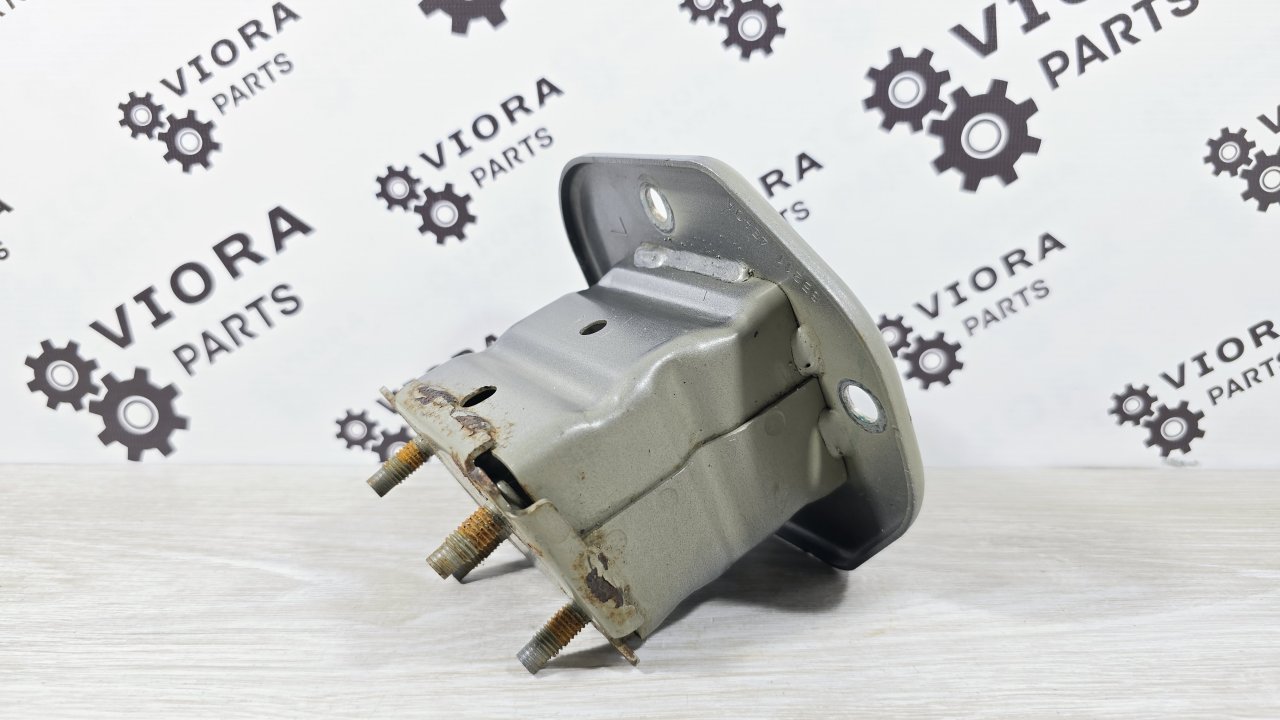 Кронштейн усилителя бампера, 7500 рублей, Лосино-Петровский