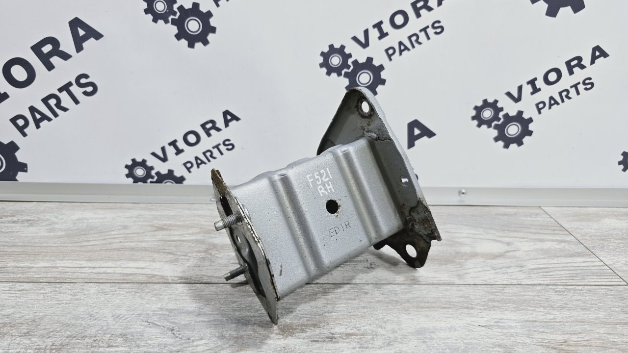 Кронштейн усилителя бампера, 2200 рублей, Лосино-Петровский