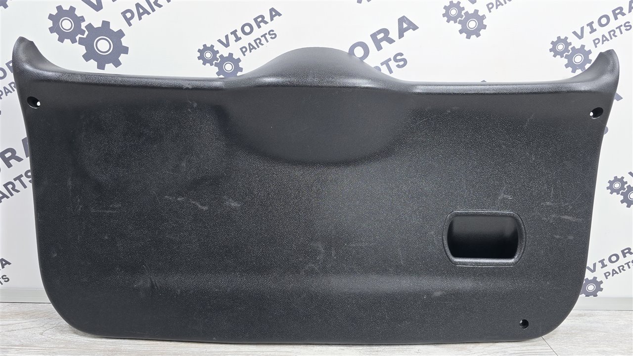 Обшивка крышки багажника, 2800 рублей, Лосино-Петровский