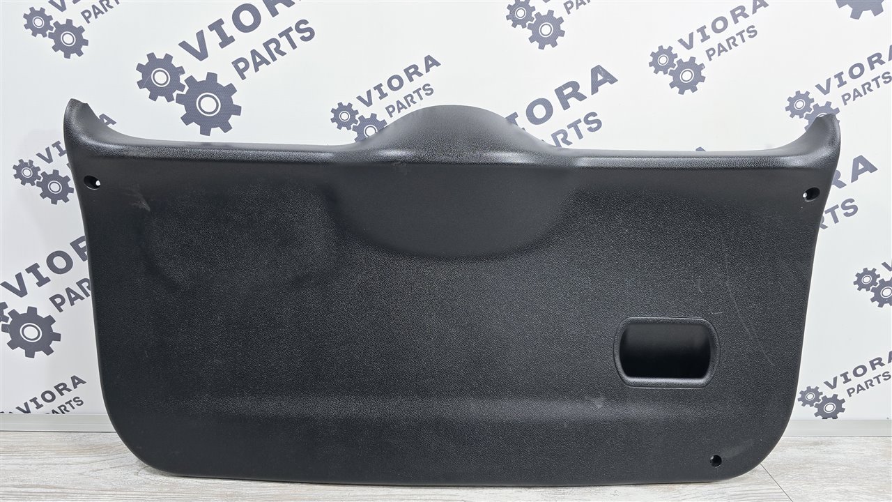 Обшивка крышки багажника, 2800 рублей, Лосино-Петровский