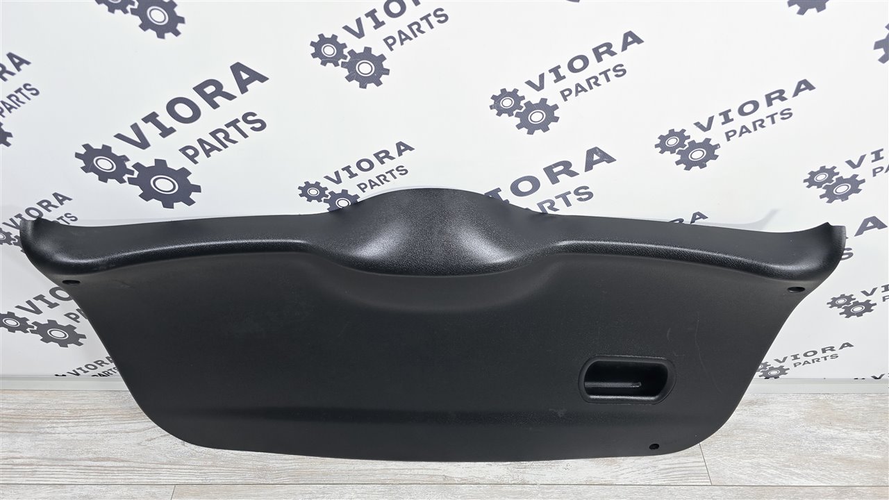 Обшивка крышки багажника, 2800 рублей, Лосино-Петровский