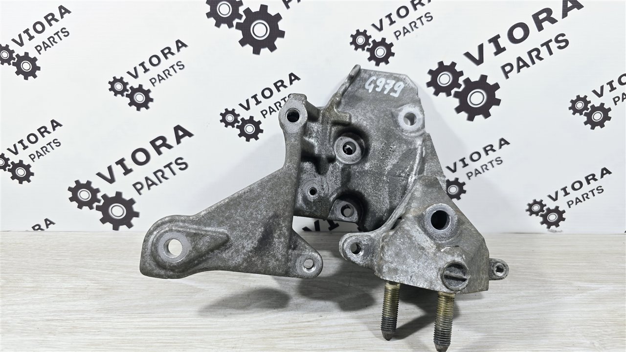 Кронштейн опоры двигателя, 2800 рублей, Лосино-Петровский