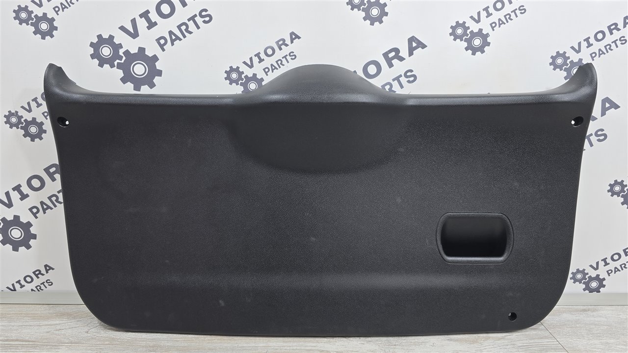 Обшивка крышки багажника, 2800 рублей, Лосино-Петровский