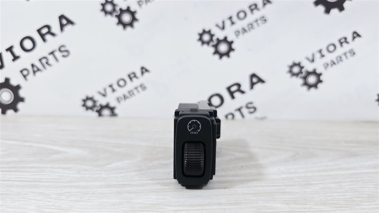 Кнопка подсветки панели приборов, 750 рублей, Лосино-Петровский